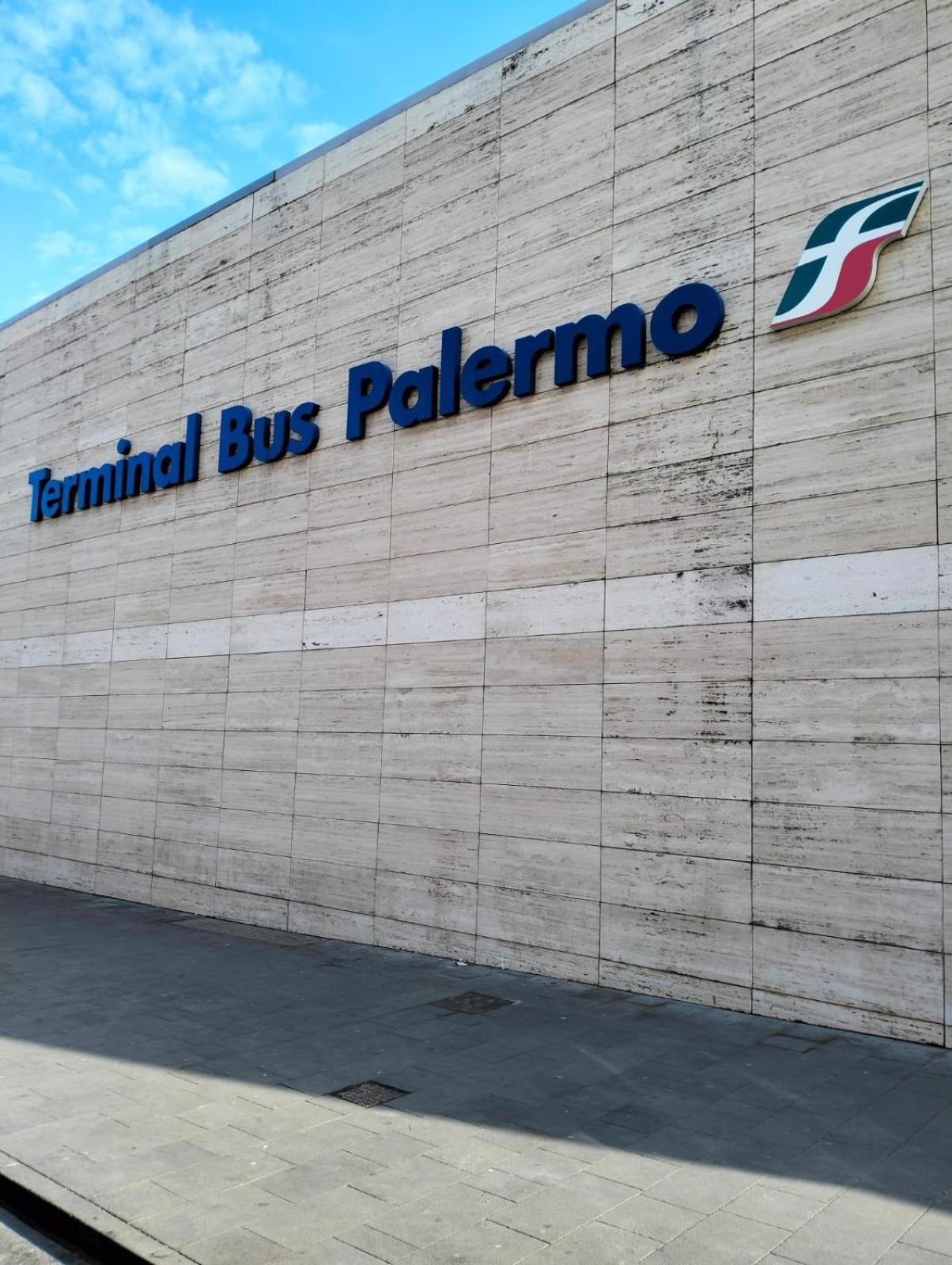 Stazione Di Palermo Affittiアパートメント エクステリア 写真